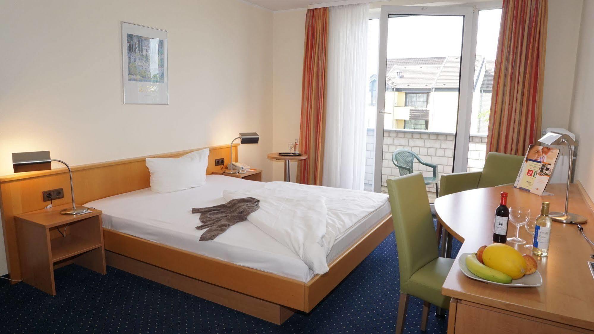 Acora Bonn Living The City Ngoại thất bức ảnh